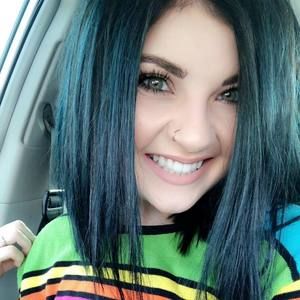 Meet your Posher, Bailey